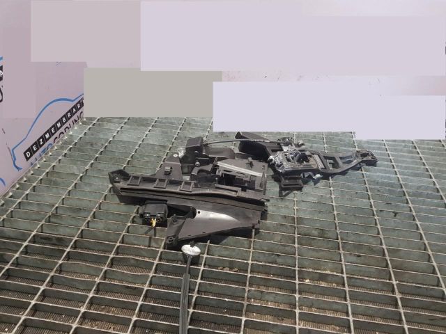 bontott FORD KUGA Jobb hátsó Ajtózár