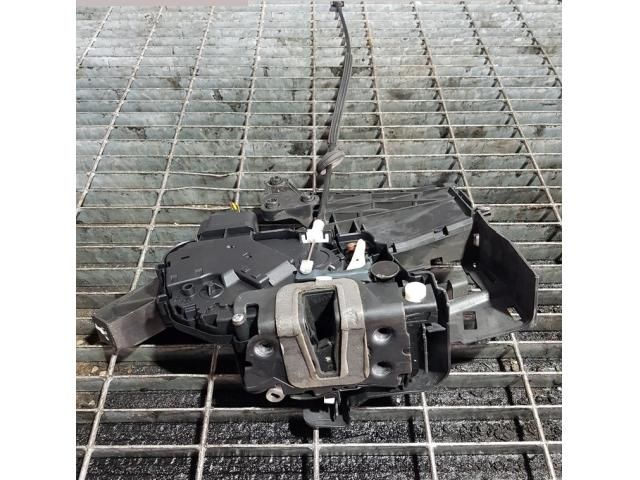 bontott FORD KUGA Jobb hátsó Ajtózár