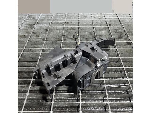 bontott FORD KUGA Jobb hátsó Ajtózár