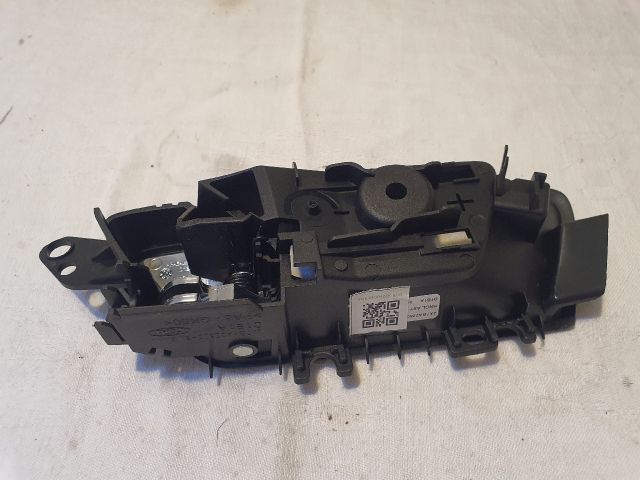 bontott FORD KUGA Jobb hátsó Belső Kilincs