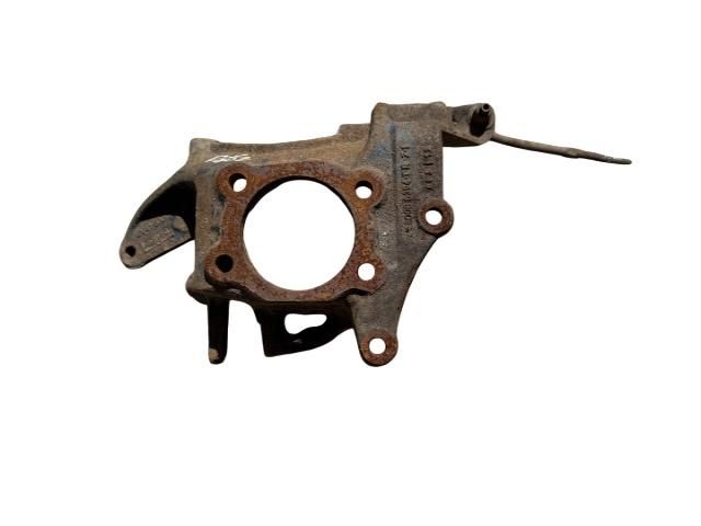 bontott FORD KUGA Jobb hátsó Csonkállvány Kerékaggyal