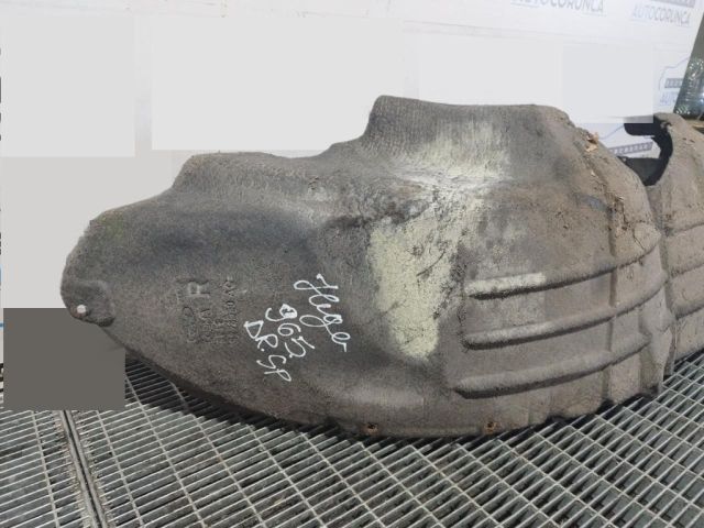 bontott FORD KUGA Jobb hátsó Dobbetét (Kerékjárati, Műanyag)