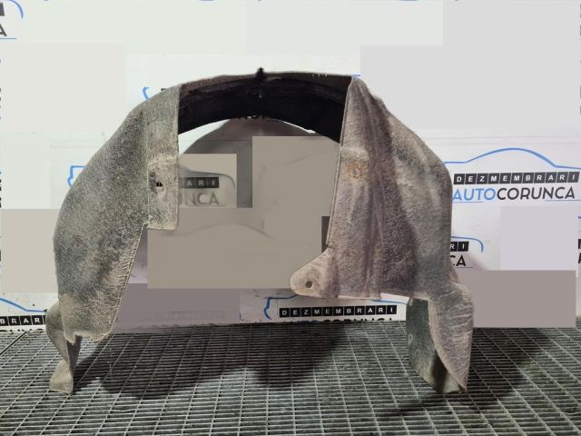 bontott FORD KUGA Jobb hátsó Dobbetét (Kerékjárati, Műanyag)