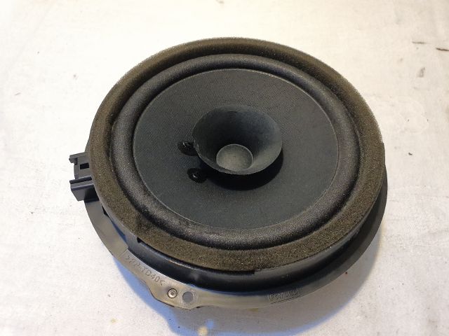 bontott FORD KUGA Jobb hátsó Hangszóró