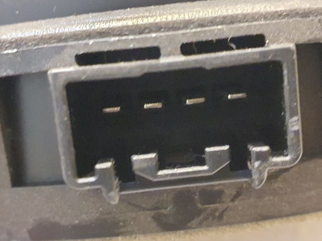 bontott FORD KUGA Jobb hátsó Hangszóró