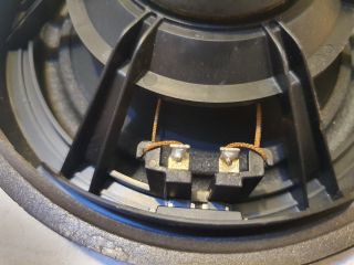 bontott FORD KUGA Jobb hátsó Hangszóró