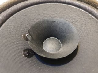 bontott FORD KUGA Jobb hátsó Hangszóró