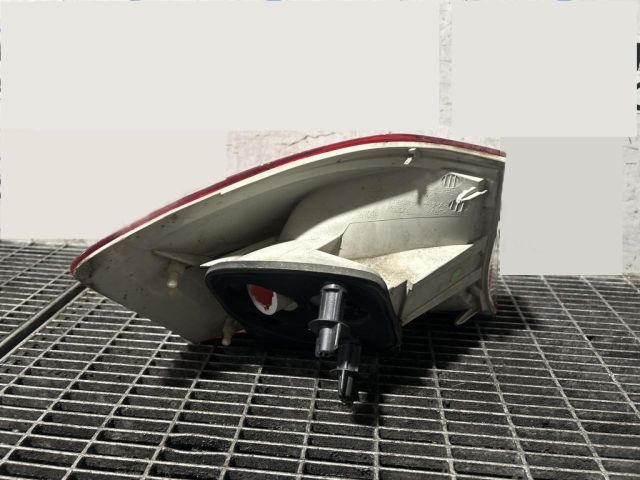 bontott FORD KUGA Jobb Hátsó Lámpa