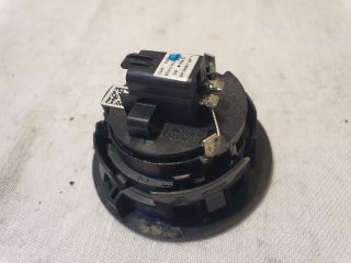 bontott FORD KUGA Jobb hátsó Magassugárzó Hangszóró