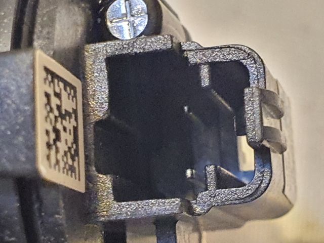 bontott FORD KUGA Jobb hátsó Magassugárzó Hangszóró