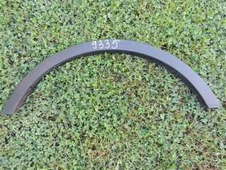 bontott FORD KUGA Jobb hátsó Sárvédő Díszléc