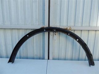 bontott FORD KUGA Jobb hátsó Sárvédő Díszléc