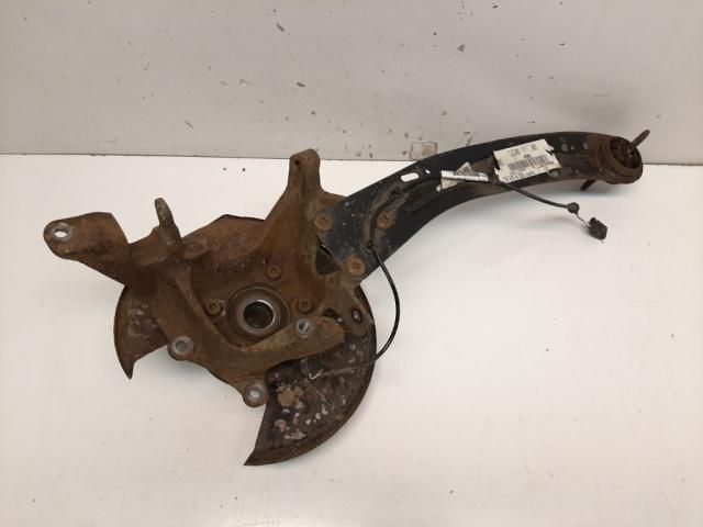 bontott FORD KUGA Jobb hátsó Tengelycsonk