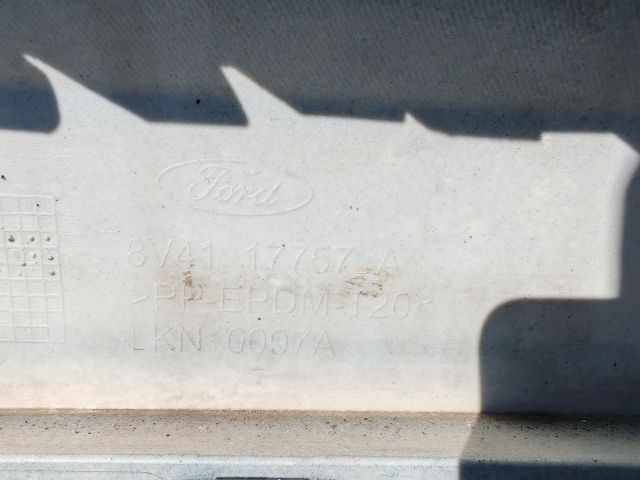 bontott FORD KUGA Jobb Ködfényszóró