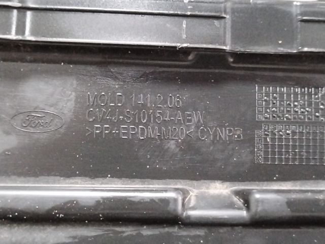 bontott FORD KUGA Jobb Küszöb