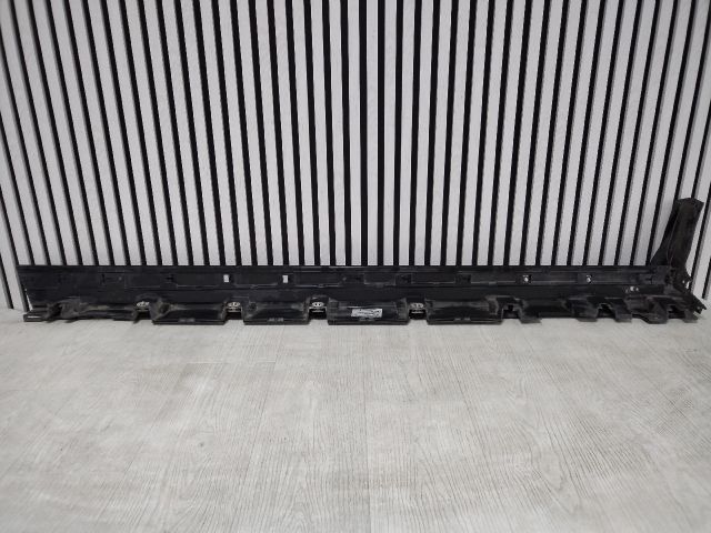 bontott FORD KUGA Jobb Küszöb