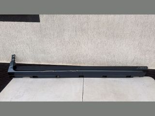 bontott FORD KUGA Jobb Küszöb