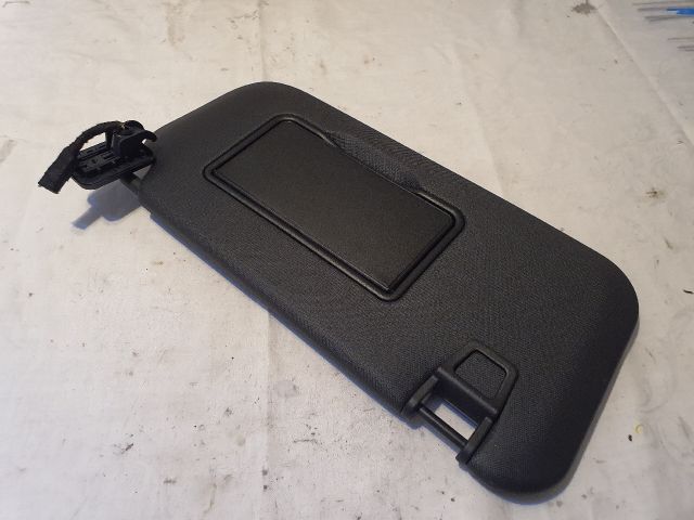 bontott FORD KUGA Jobb Napellenző