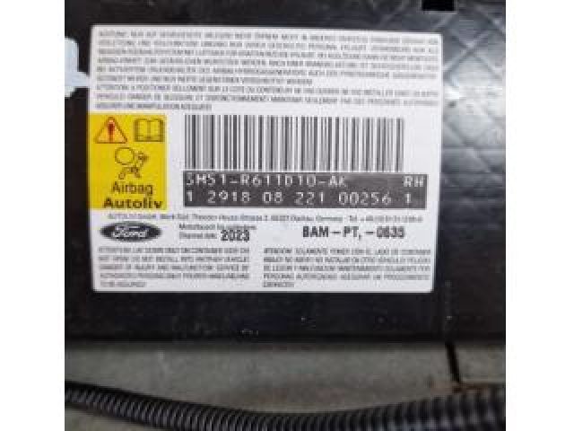 bontott FORD KUGA Jobb Oldallégzsák