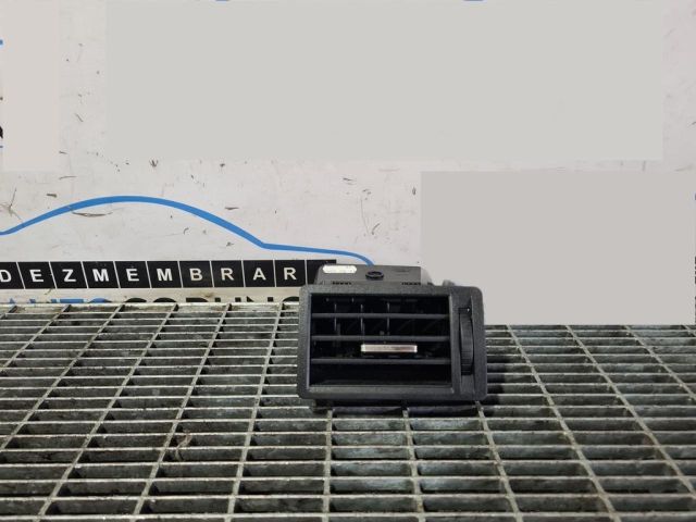 bontott FORD KUGA Jobb Szellőző