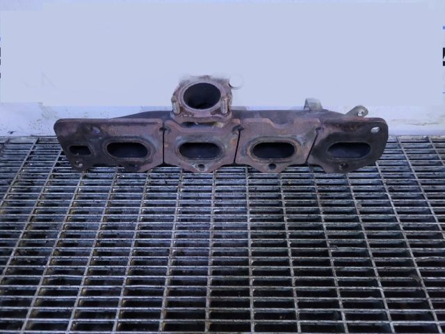 bontott FORD KUGA Kipufogó Közösítő