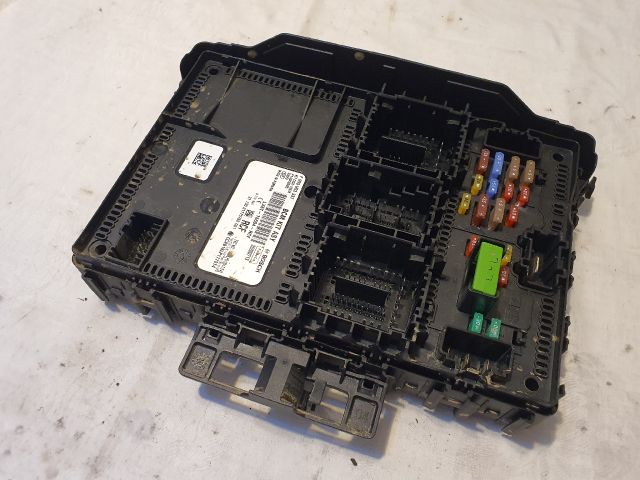 bontott FORD KUGA Komfort Elektronika