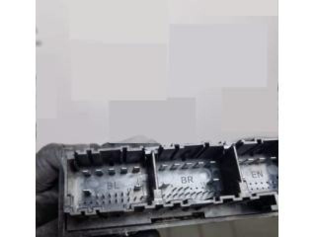 bontott FORD KUGA Komfort Elektronika