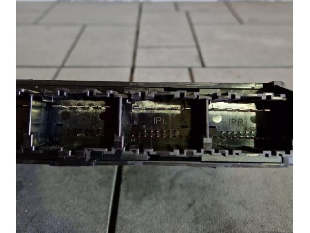 bontott FORD KUGA Komfort Elektronika