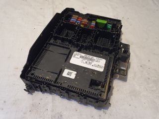 bontott FORD KUGA Komfort Elektronika