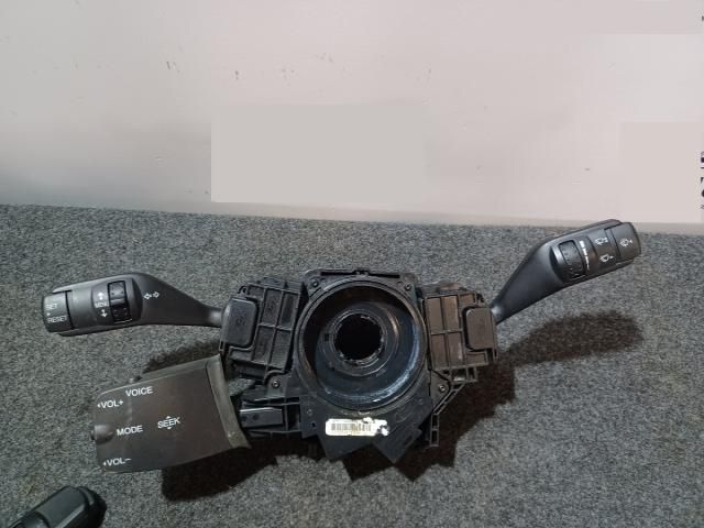 bontott FORD KUGA Komplett Kormánykapcsoló (Bajuszkapcsoló)