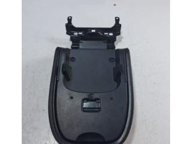 bontott FORD KUGA Könyöklő