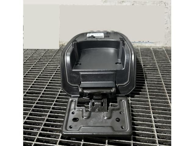 bontott FORD KUGA Könyöklő