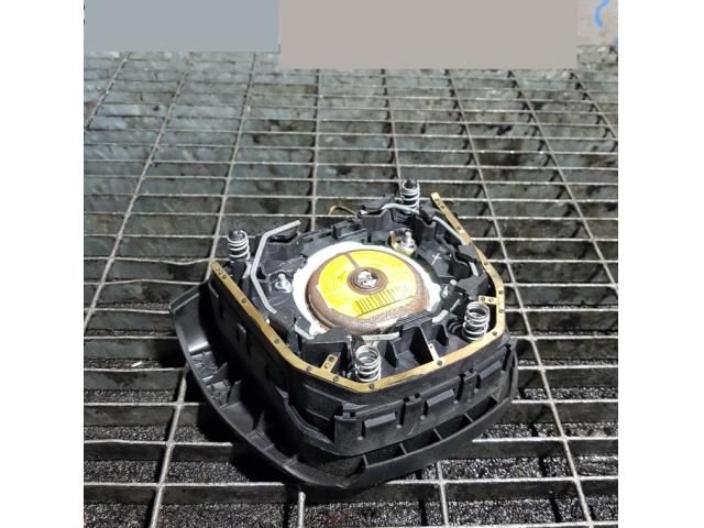 bontott FORD KUGA Kormánylégzsák