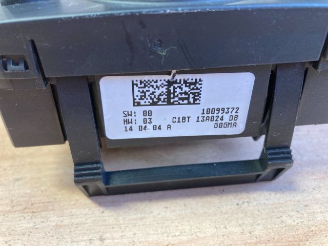 bontott FORD KUGA Kormánymű Elektronika