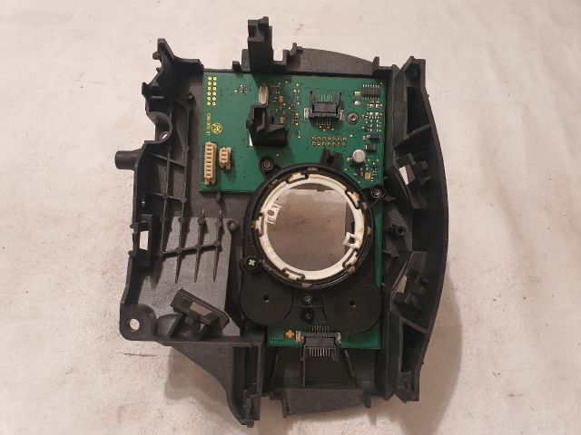 bontott FORD KUGA Kormányoszlop Vezérlő