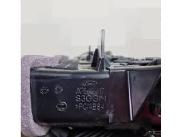 bontott FORD KUGA Középső Szellőző