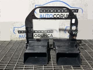 bontott FORD KUGA Középső Szellőző