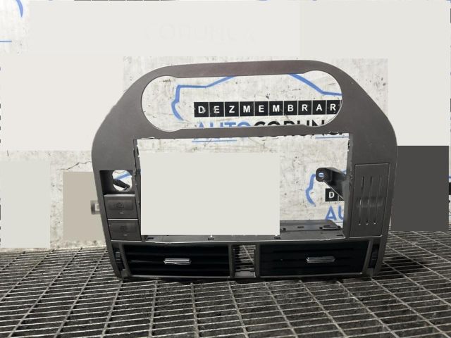 bontott FORD KUGA Középső Szellőző