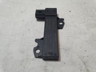 bontott FORD KUGA Központizár Antenna