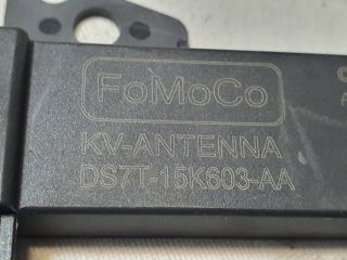 bontott FORD KUGA Központizár Antenna