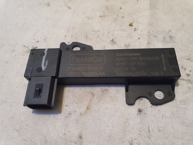 bontott FORD KUGA Kulcs Nélküli Nyitás Jeladó