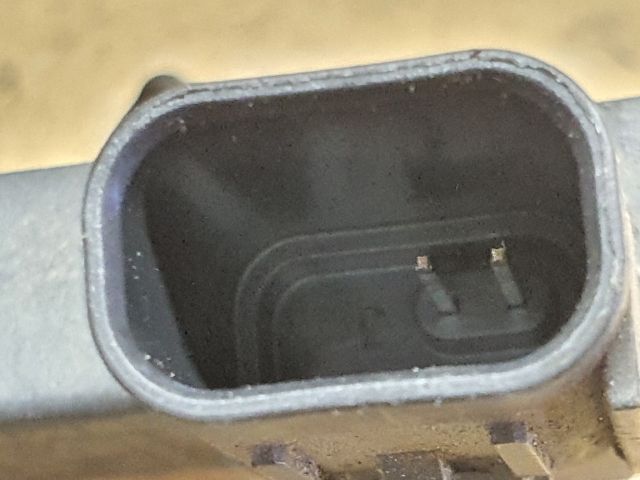 bontott FORD KUGA Kulcs Nélküli Nyitás Jeladó