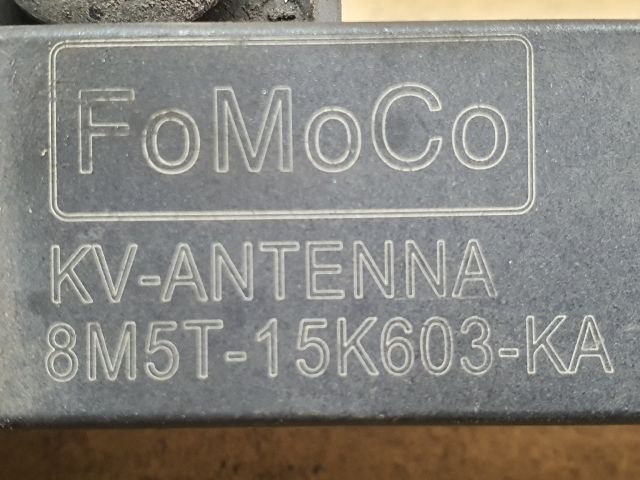 bontott FORD KUGA Kulcs Nélküli Nyitás Jeladó