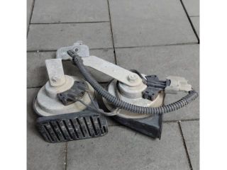 bontott FORD KUGA Kürt