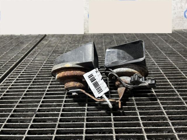 bontott FORD KUGA Kürt