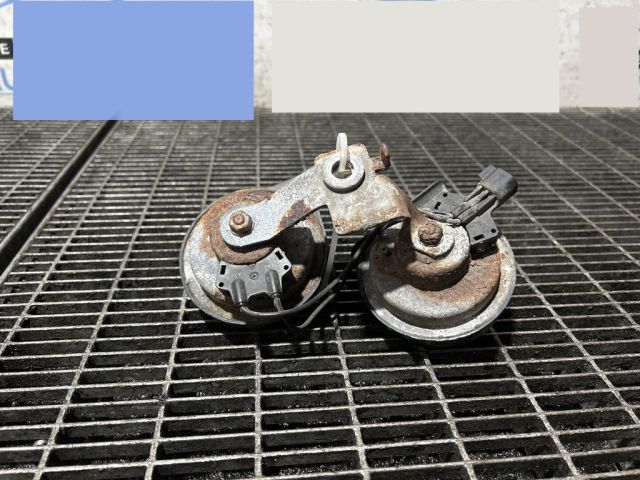 bontott FORD KUGA Kürt