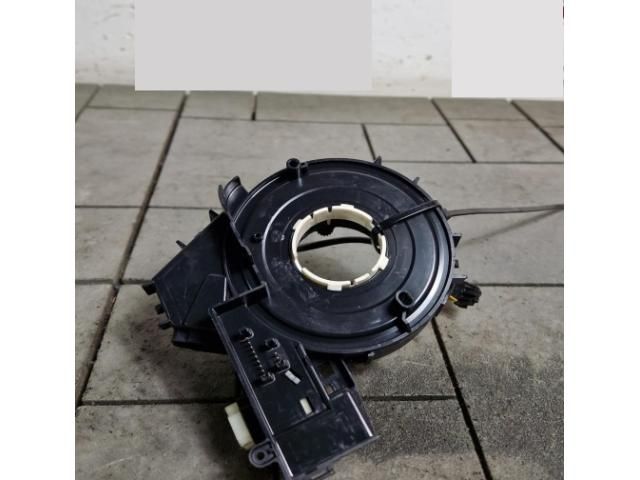 bontott FORD KUGA Légzsák Átvezető Szalagkábel