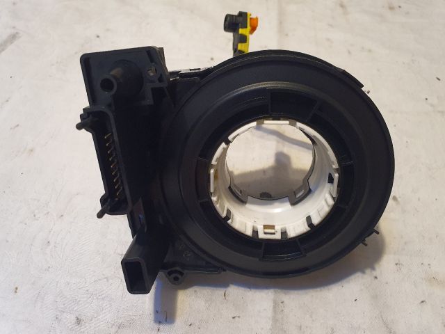 bontott FORD KUGA Légzsák Átvezető Szalagkábel