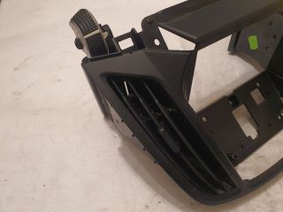 bontott FORD KUGA Multifunkciós Kijelző Keret