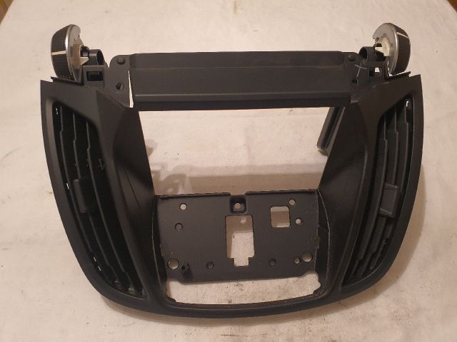 bontott FORD KUGA Multifunkciós Kijelző Keret